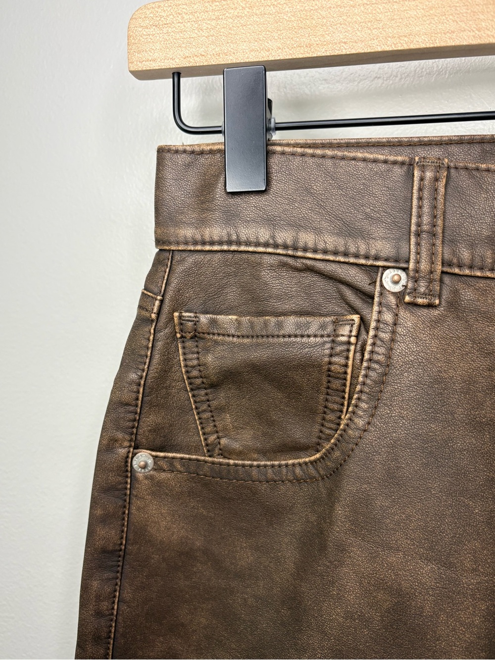 NWT We The Free Misha High Rise Wide Barrel Faux Leather Pants Bronze Brown 24 - Picture 4 of 8